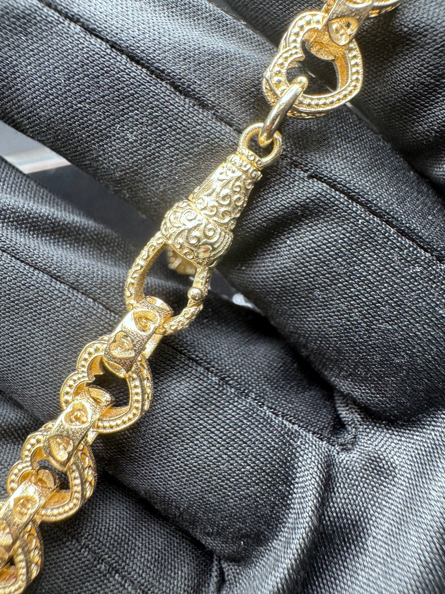 Heart-Link Textured Gold Bracelet